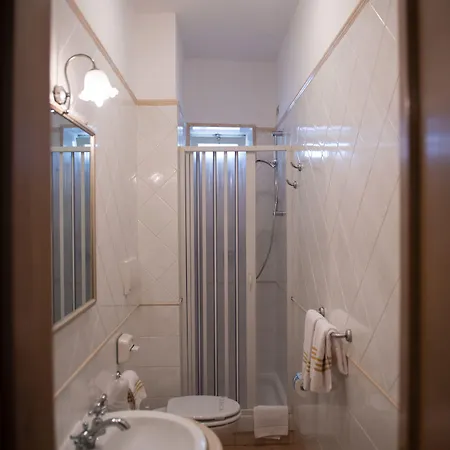 Hotel Leopardi