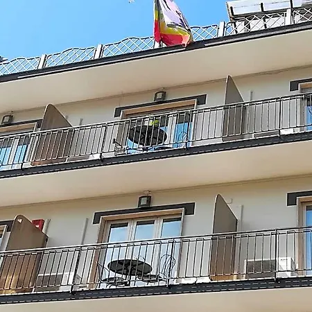Leopardi Hotel 3*