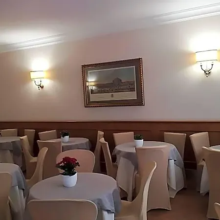 Leopardi Hotel