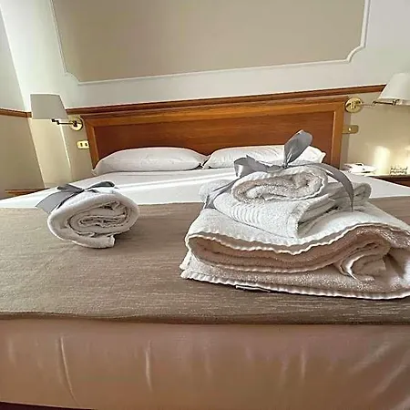 Leopardi Hotel