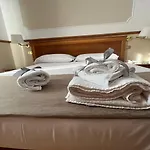 Leopardi ナポリ