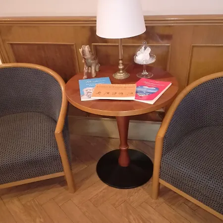 Leopardi 3* Napoli