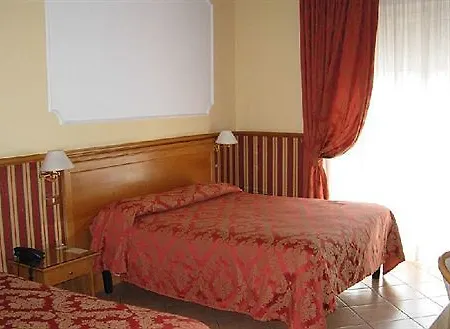 Hotel Leopardi Naples