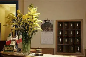 Hotel Leopardi 3*